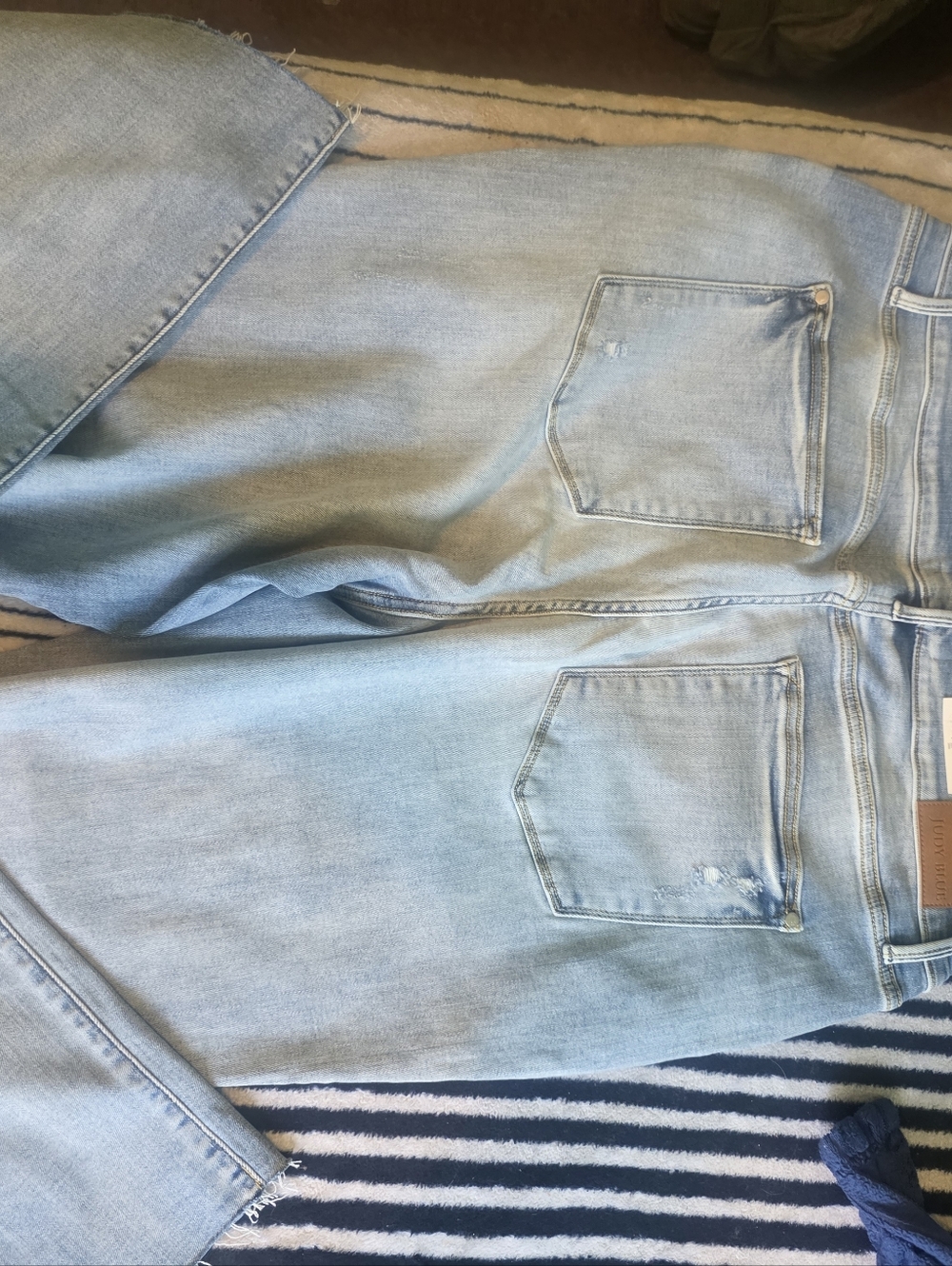Judy Blue 22W Faded Raw Hem High Waist Blue Jeans - Picture 11 of 14